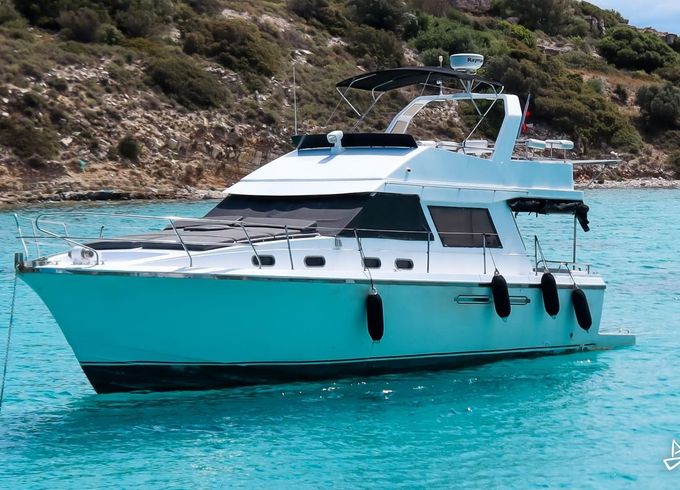 Custom Made Motoryacht