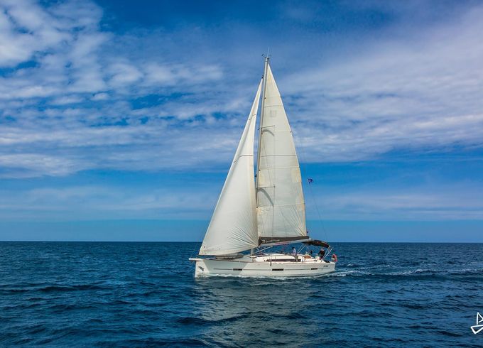 Dufour 460