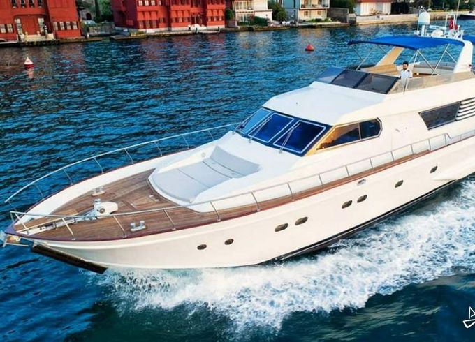 Custom Made Motoryacht
