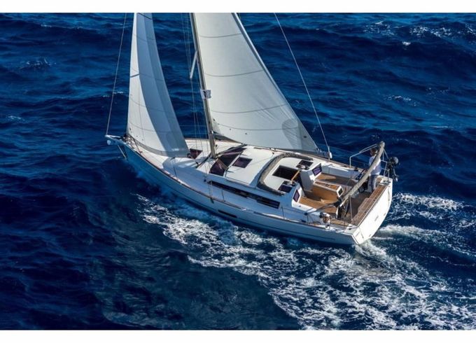 Dufour 360 Grand Large