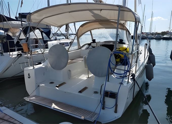 Beneteau Oceanis 30.1