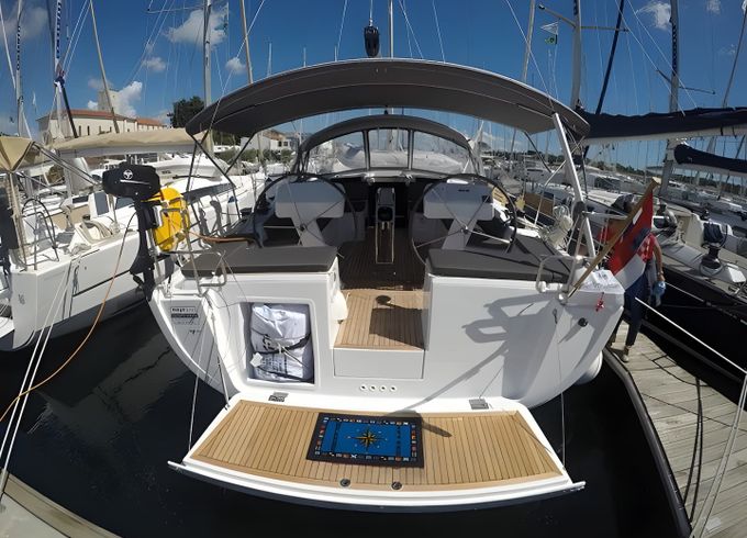 Hanse 458