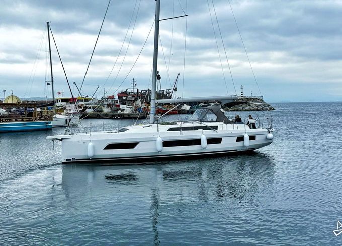 Dufour 44