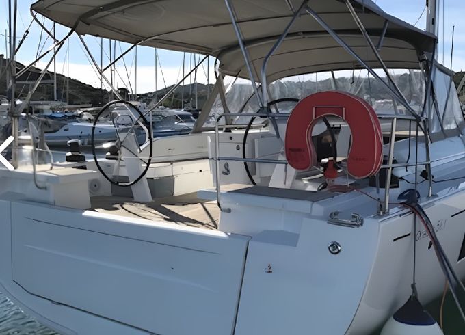 Beneteau Oceanis 51.1