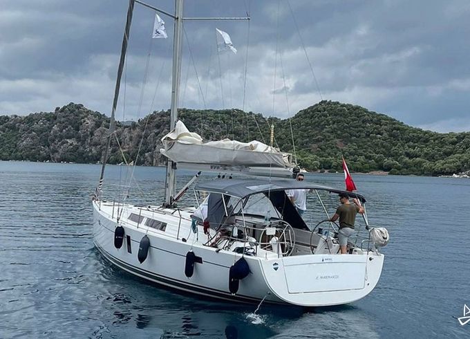 Hanse 445