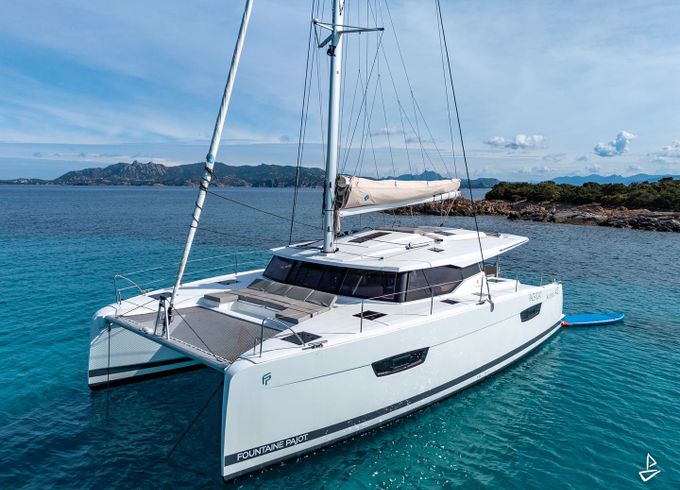 Fountaine Pajot Astrea 42