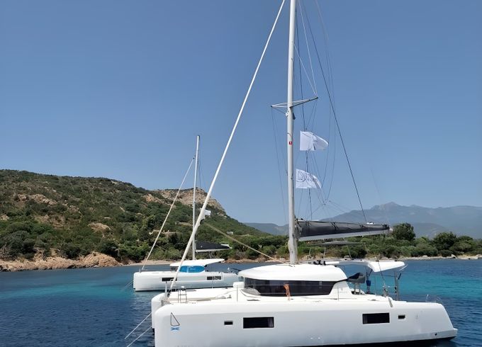 Lagoon 42
