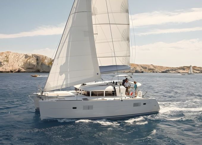 Lagoon 400 S2
