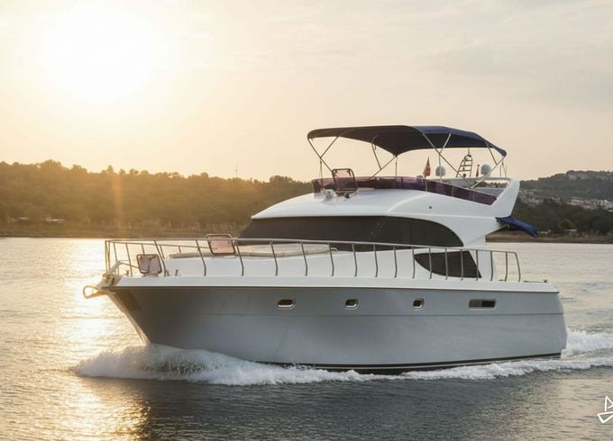 Custom Made Motoryacht