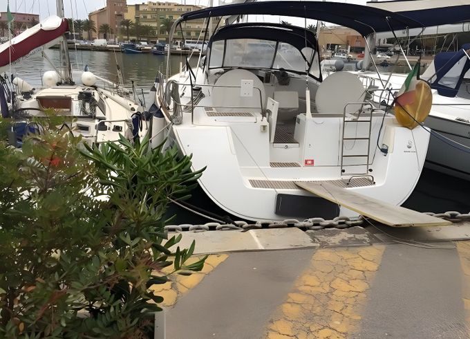 Beneteau Oceanis 54