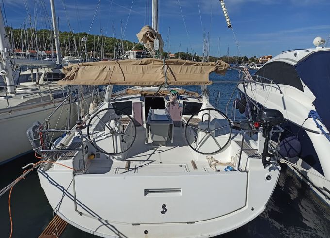 Beneteau Oceanis 41.1