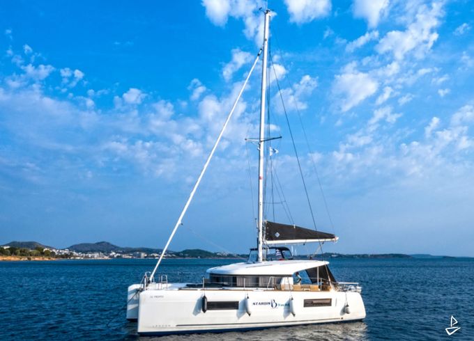 Lagoon 40