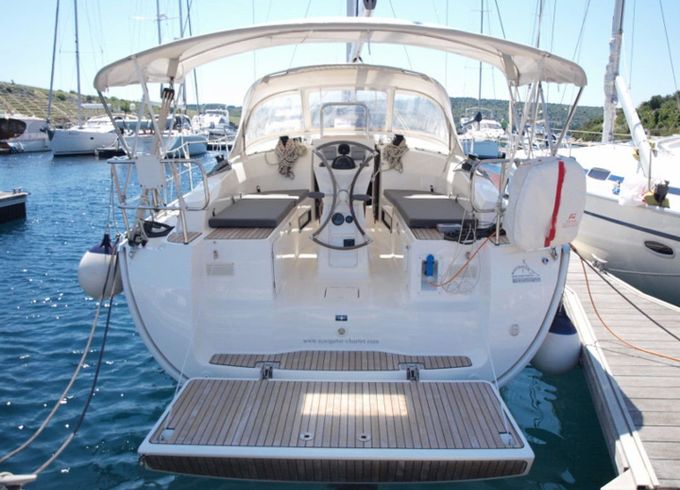 Bavaria 36