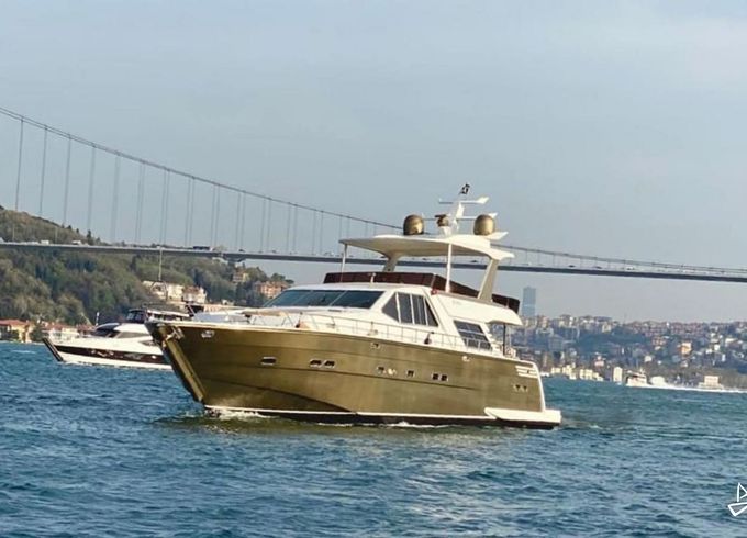 Custom Made Motoryacht