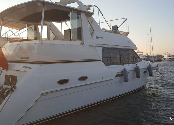 Carver 406 Aft Cabin Motor Yacht