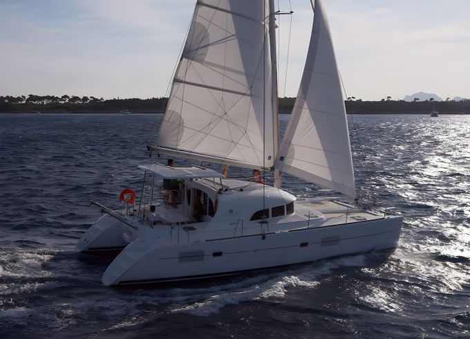 Lagoon 380 S2
