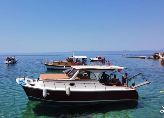 Custom Made Motoryacht