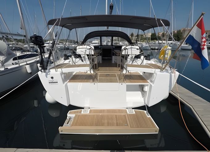 Hanse 508