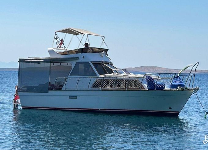 Custom Made Motoryacht