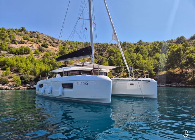 Lagoon 43