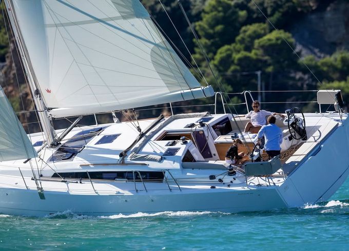 Dufour 430