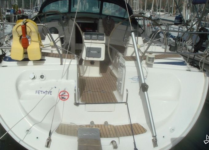 Bavaria 42
