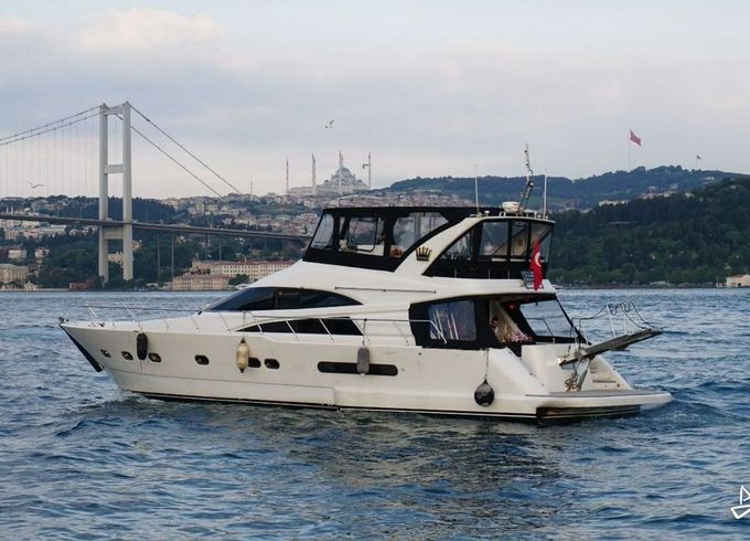 Custom Made Motoryacht