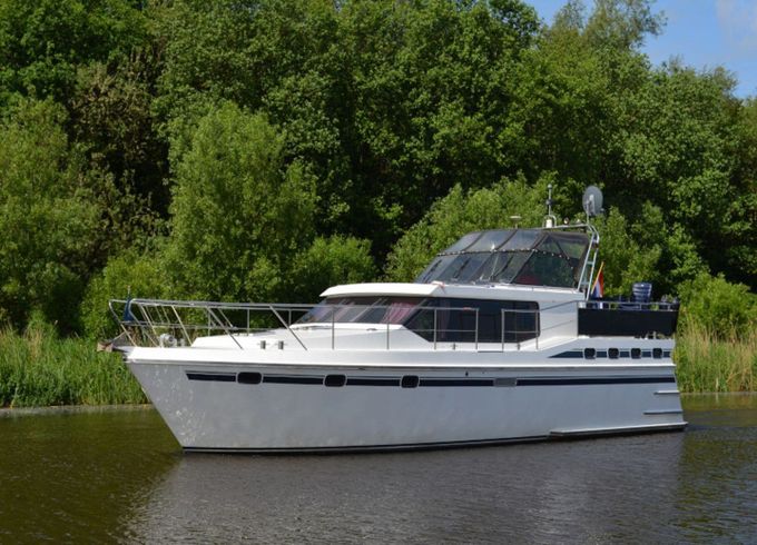 Vri-Jon Contessa 1370
