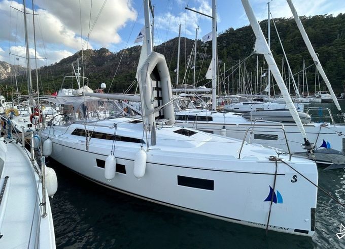 Beneteau Oceanis 34.1