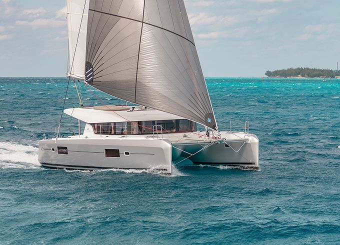 Lagoon 42