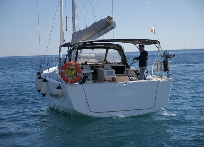 Dufour 430