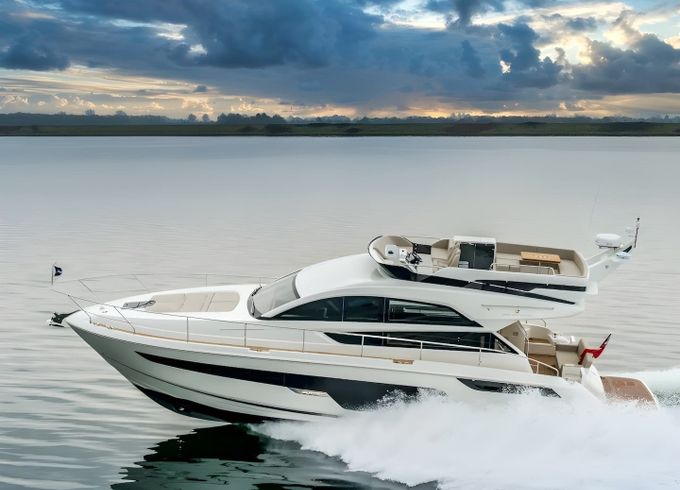 Fairline Squadron 50