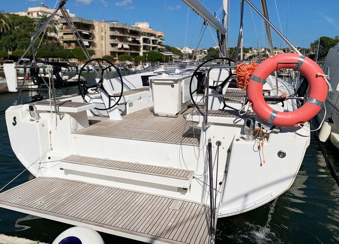 Beneteau Oceanis 46.1
