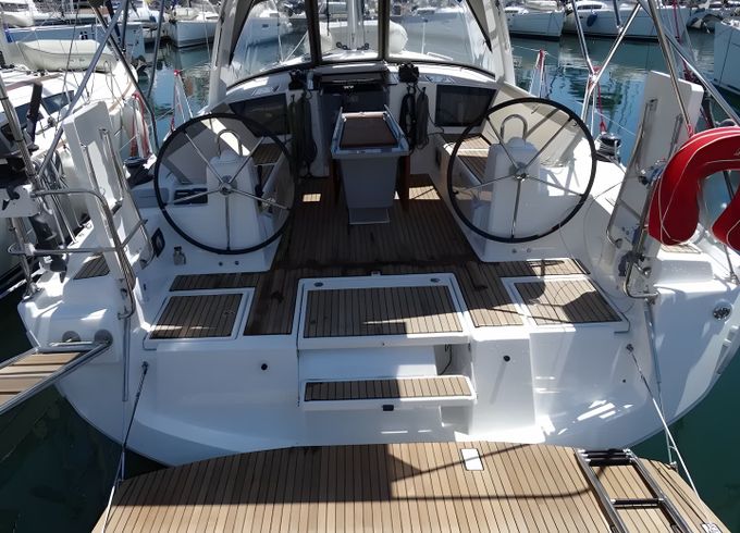 Beneteau Oceanis 41.1