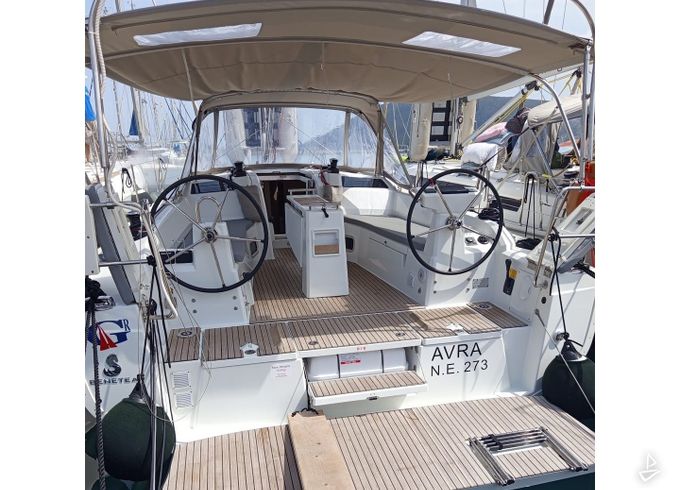 Beneteau Oceanis 37.1