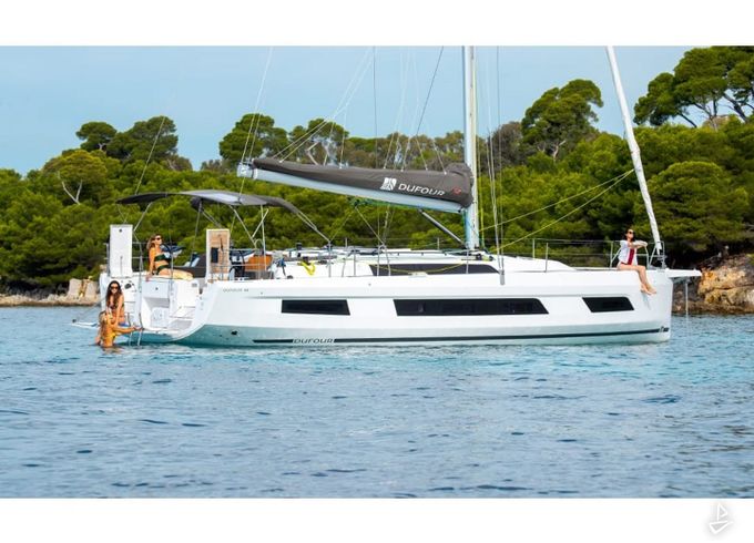 Dufour 44
