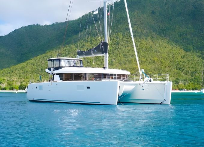 Lagoon 50