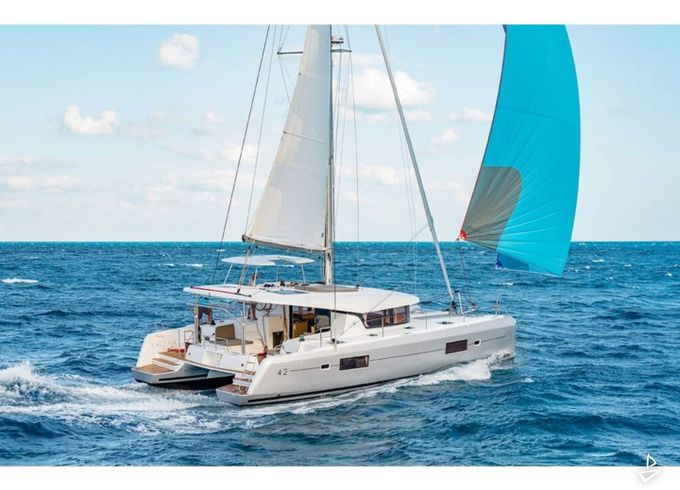 Lagoon 42