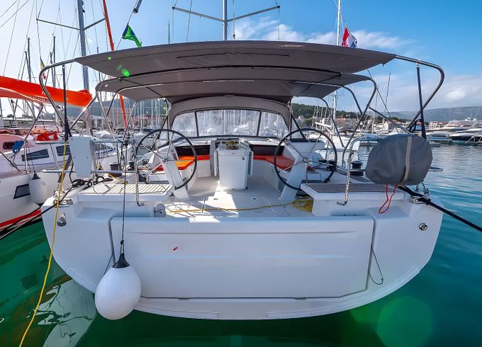 Beneteau Oceanis 46.1
