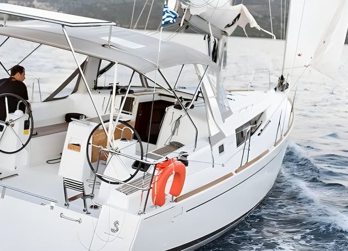 Beneteau Oceanis 38.1