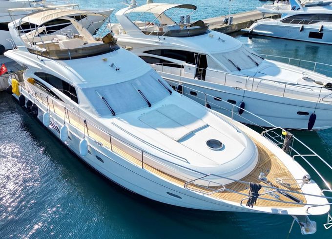 Princess 68 Flybridge