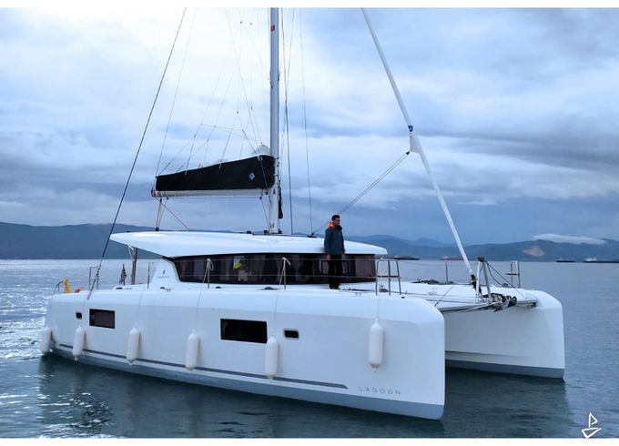 Lagoon 42