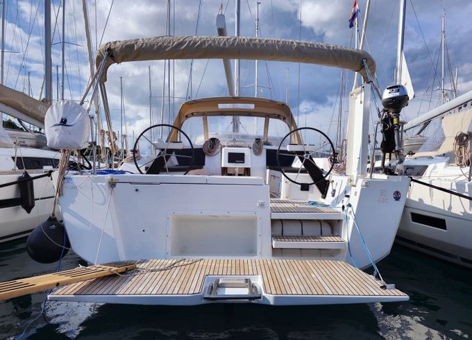 Dufour 430 Grand Large