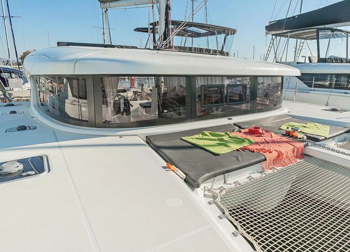Lagoon 42