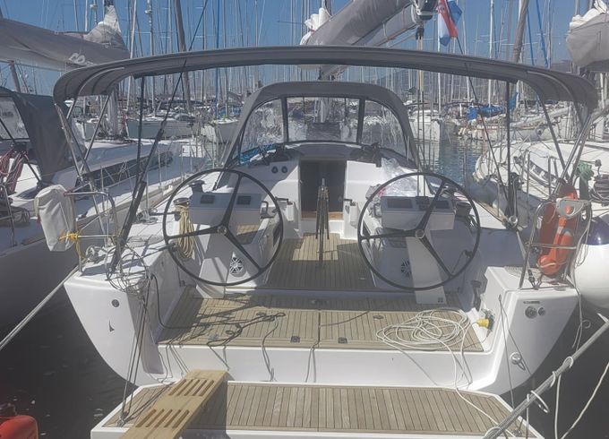 Salona 46