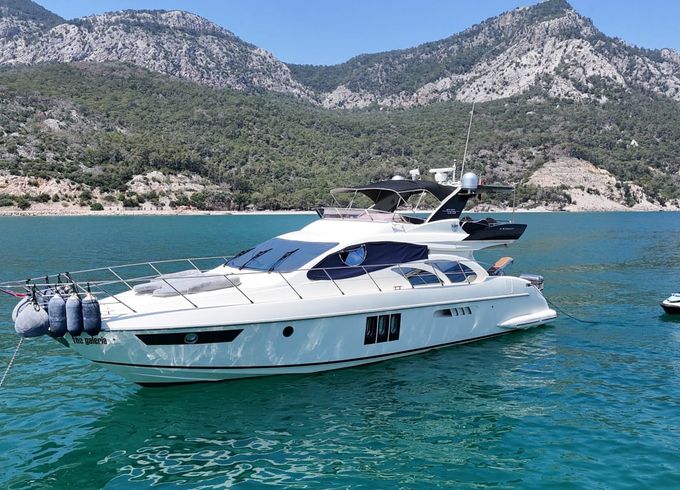 Azimut 58