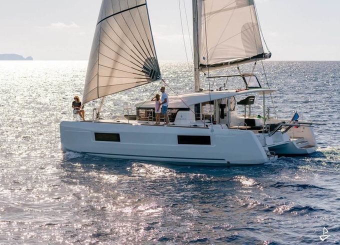 Lagoon 40