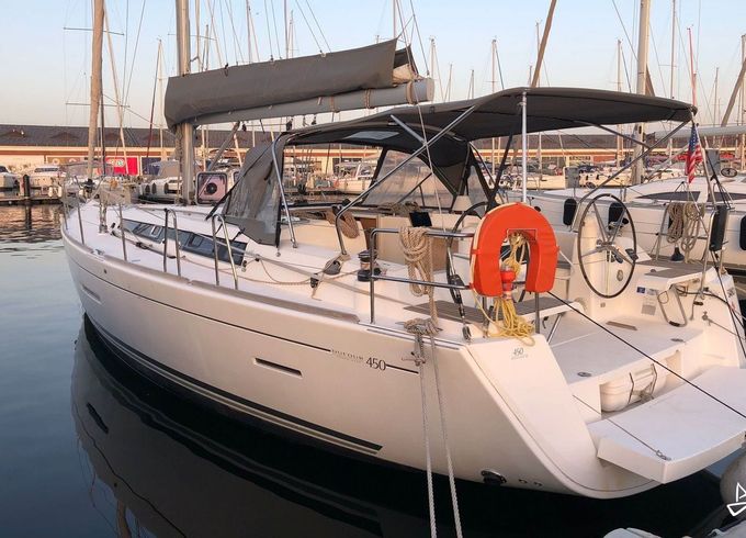Dufour 450