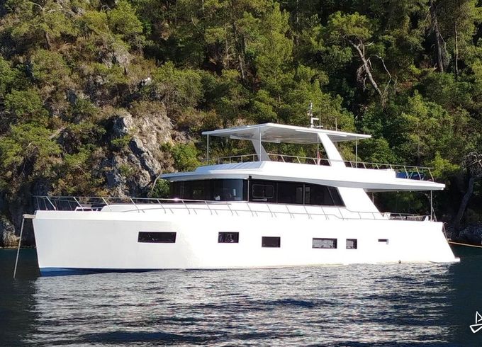 Custom Made Motoryacht