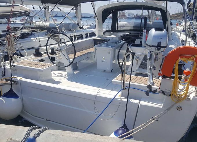 Beneteau Oceanis 51.1